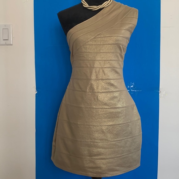 COPY - EXPRESS NWOT One Shoulder Dress - Picture 1 of 10